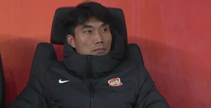 世界杯官方网站 世界杯赛程-郑智:恭喜海港获胜,这两场比赛失利我感觉愧对远征球迷